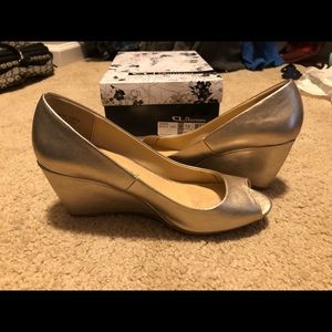 Chinese Laundry gold peep toe wedge